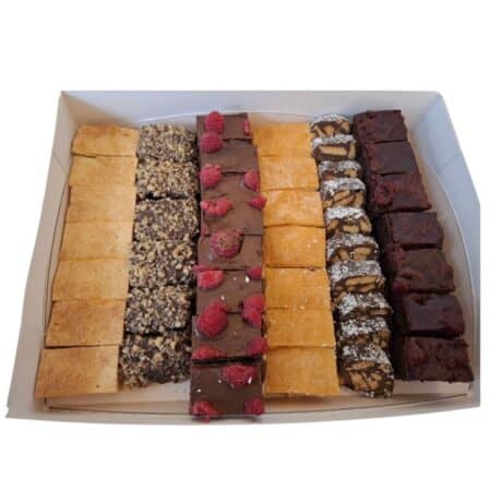 Platou Miniprajituri VEGANE (de post) (kg)